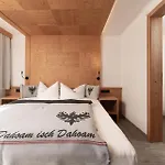 Berghof - Anno 1588 *