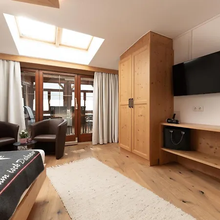 Apartment Berghof - Anno 1588 Sölden